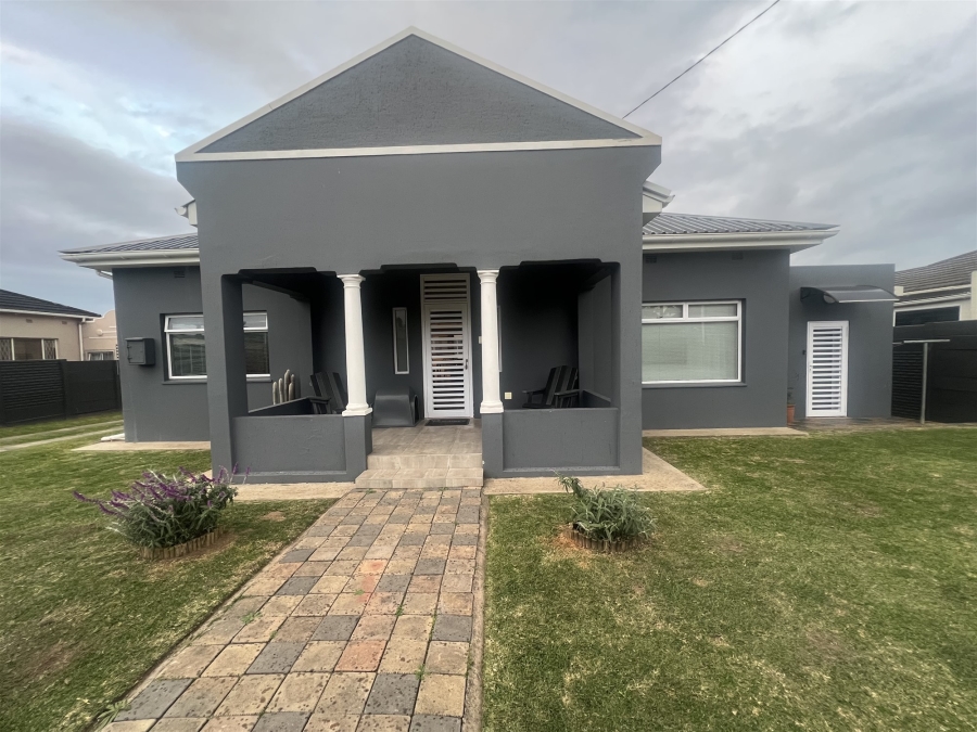 3 Bedroom Property for Sale in Berea Eastern Cape
